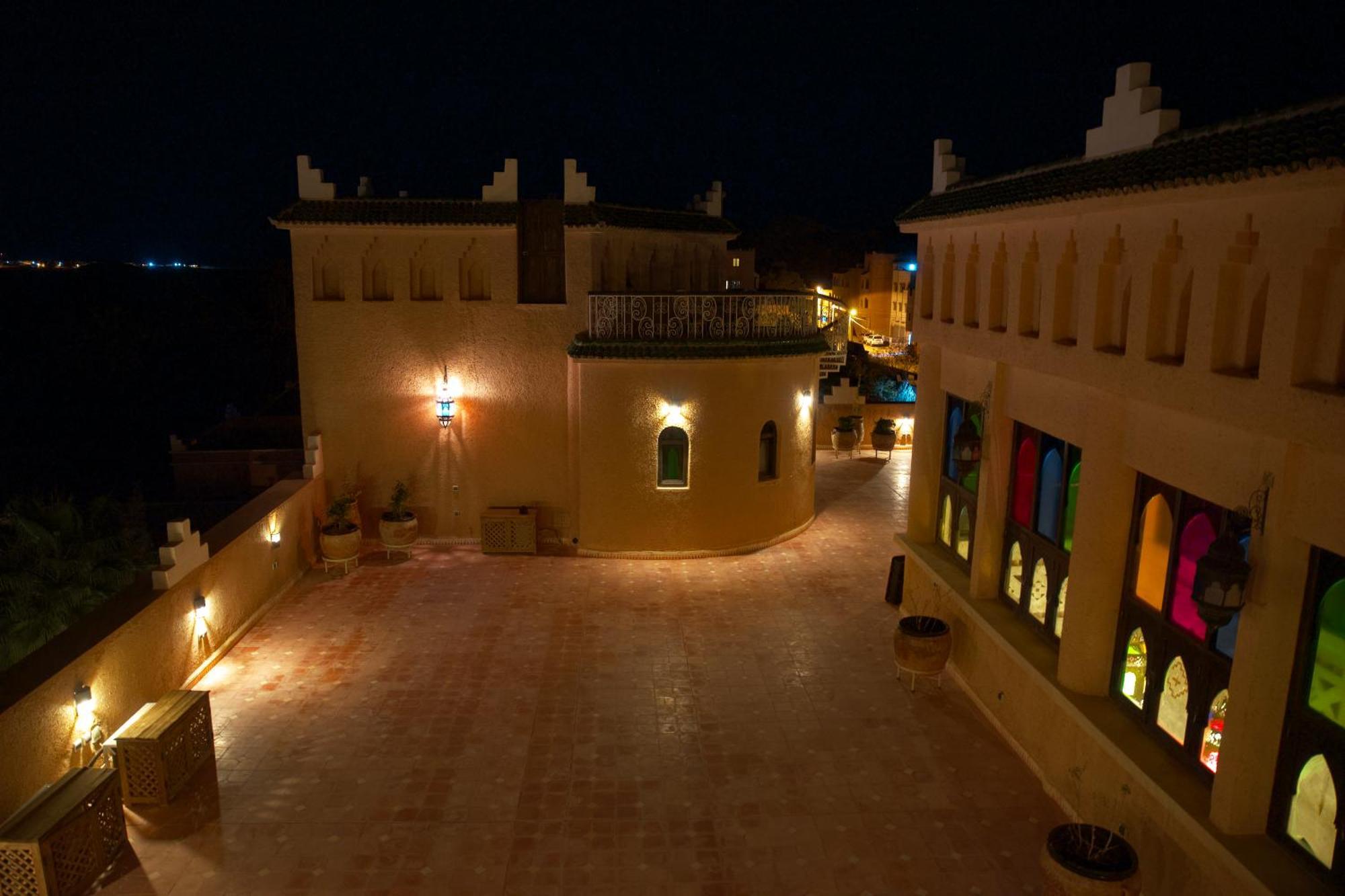Oz Palace Ouarzazate & Spa Tajda ภายนอก รูปภาพ