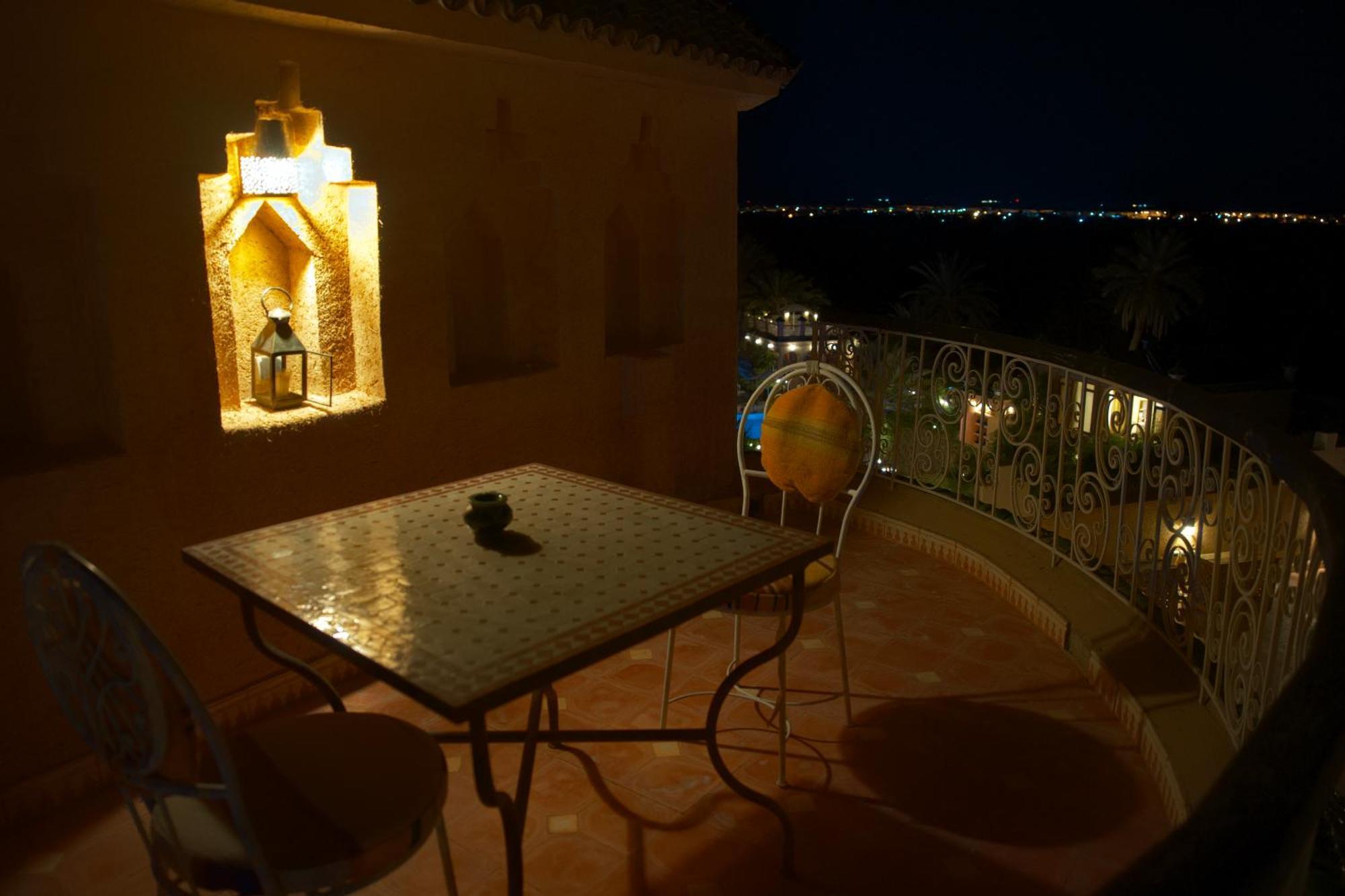 Oz Palace Ouarzazate & Spa Tajda ภายนอก รูปภาพ