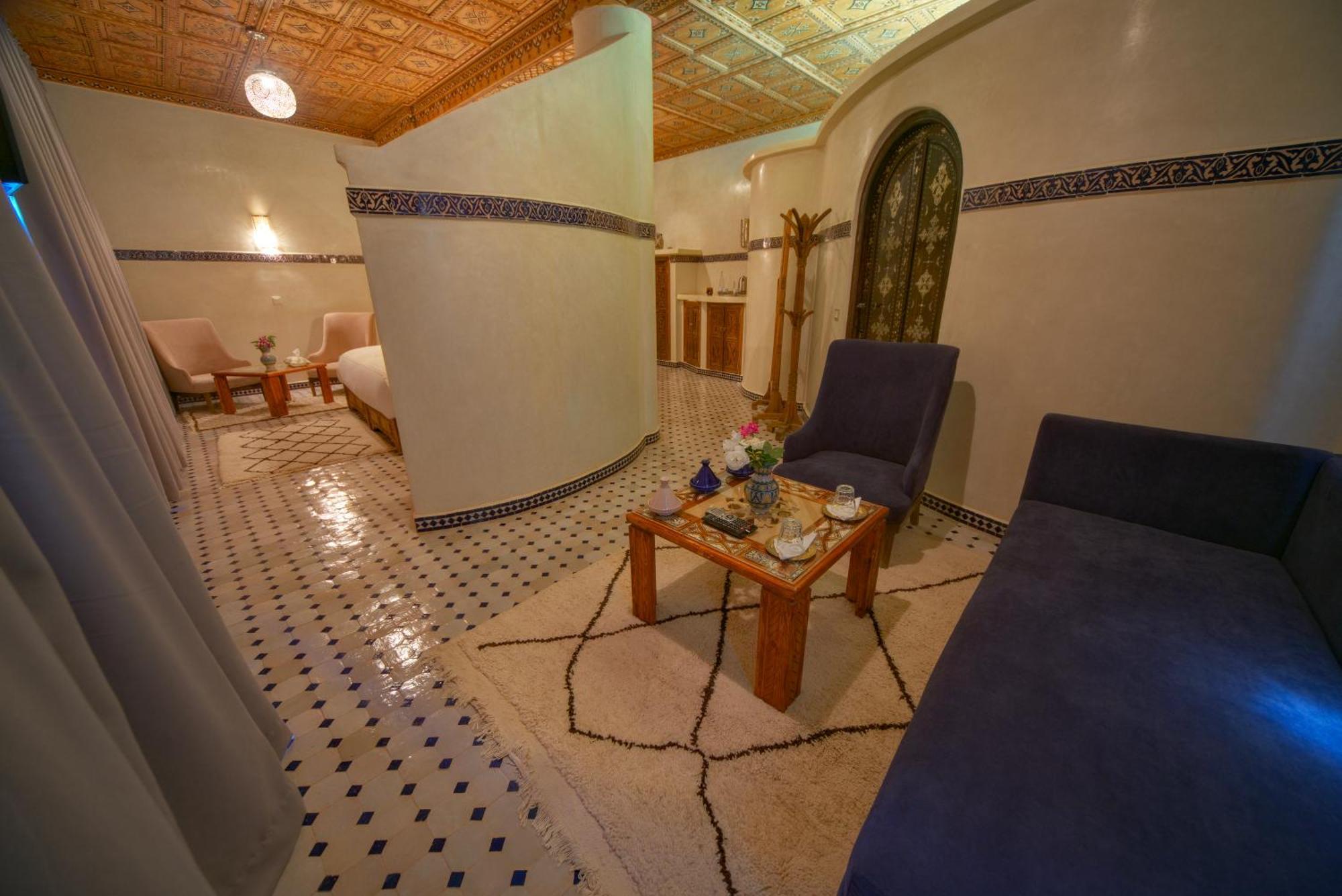 Oz Palace Ouarzazate & Spa Tajda ภายนอก รูปภาพ