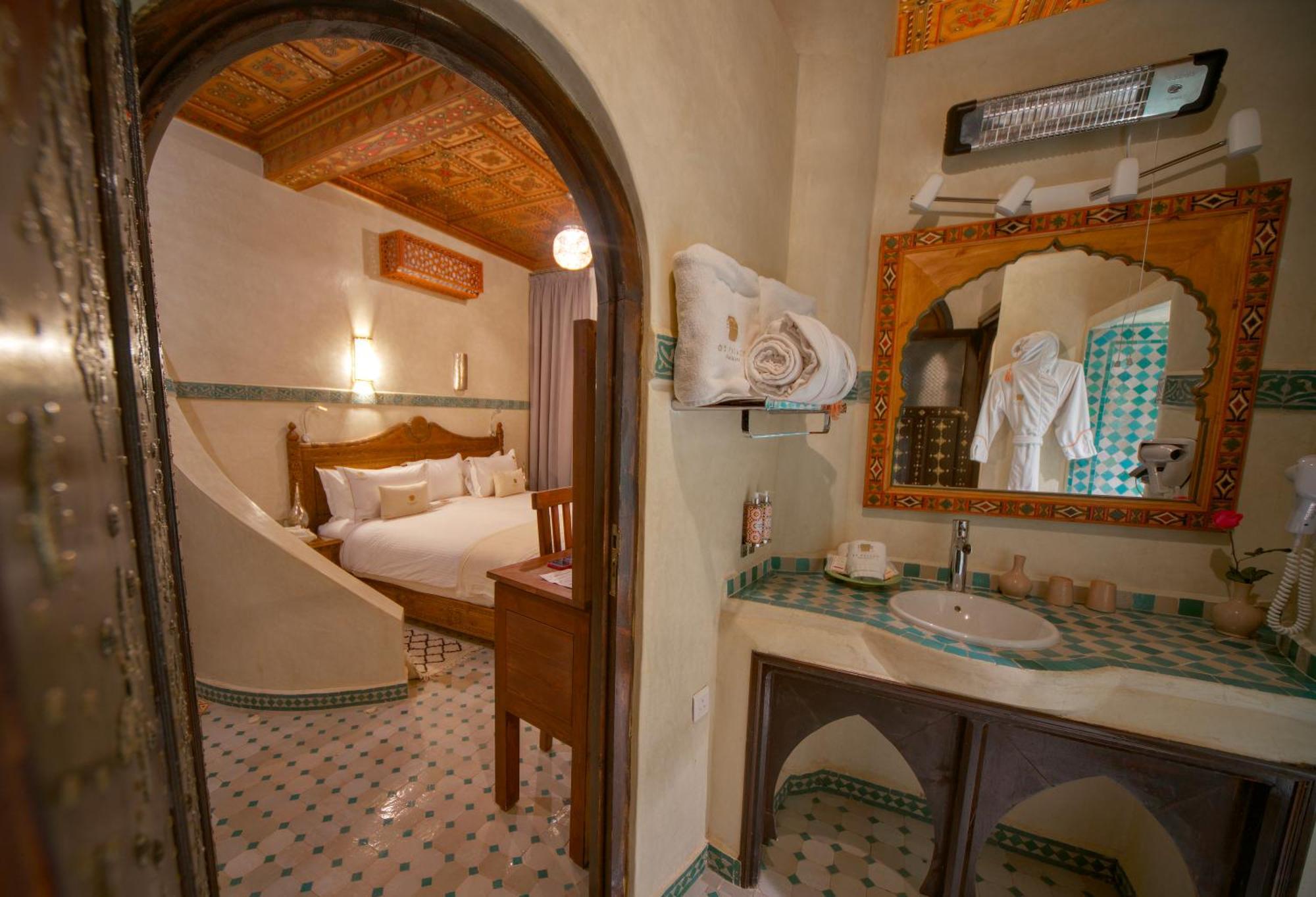 Oz Palace Ouarzazate & Spa Tajda ภายนอก รูปภาพ