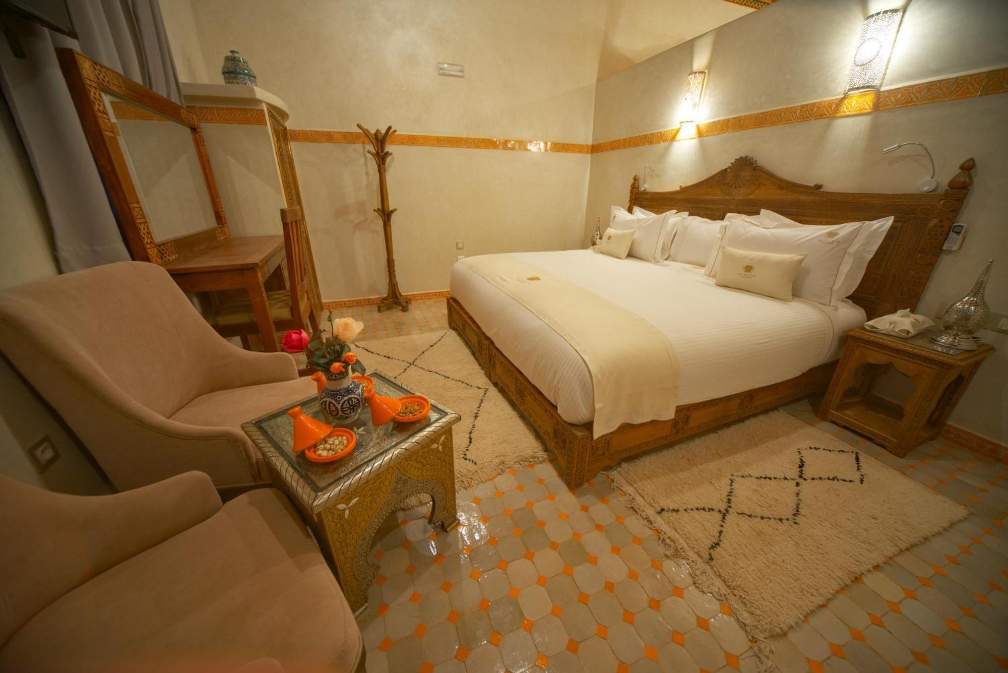 Oz Palace Ouarzazate & Spa Tajda ภายนอก รูปภาพ