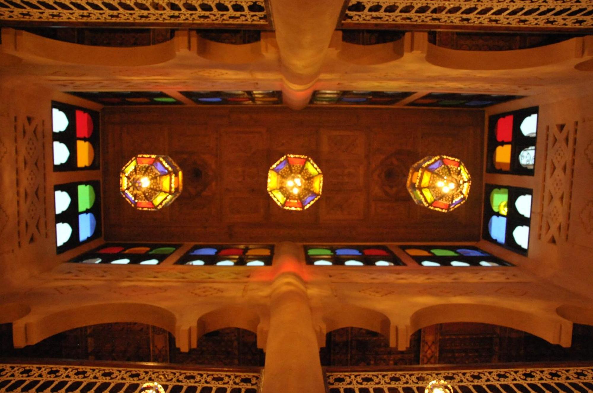 Oz Palace Ouarzazate & Spa Tajda ภายนอก รูปภาพ